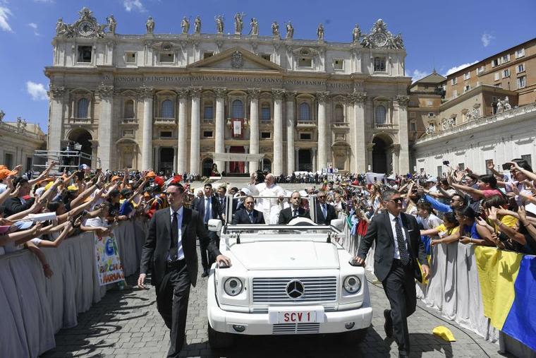 World Children’s Day: Pope Francis Instills Key Lesson on Holy Spirit at Mass With Children