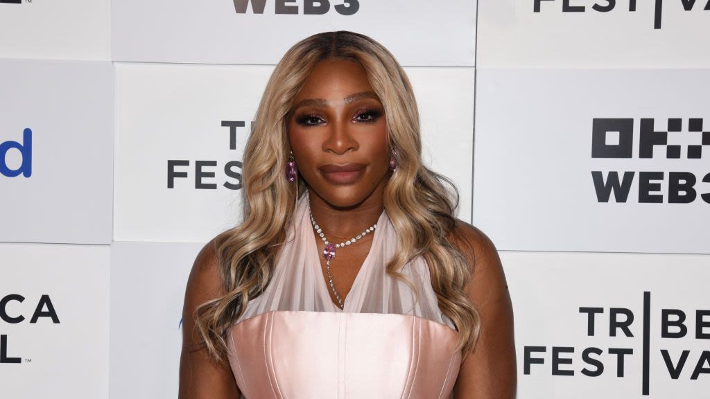 At 42, Serena Williams Gets ‘Tummy’ Skin Tightening Procedure in New Video