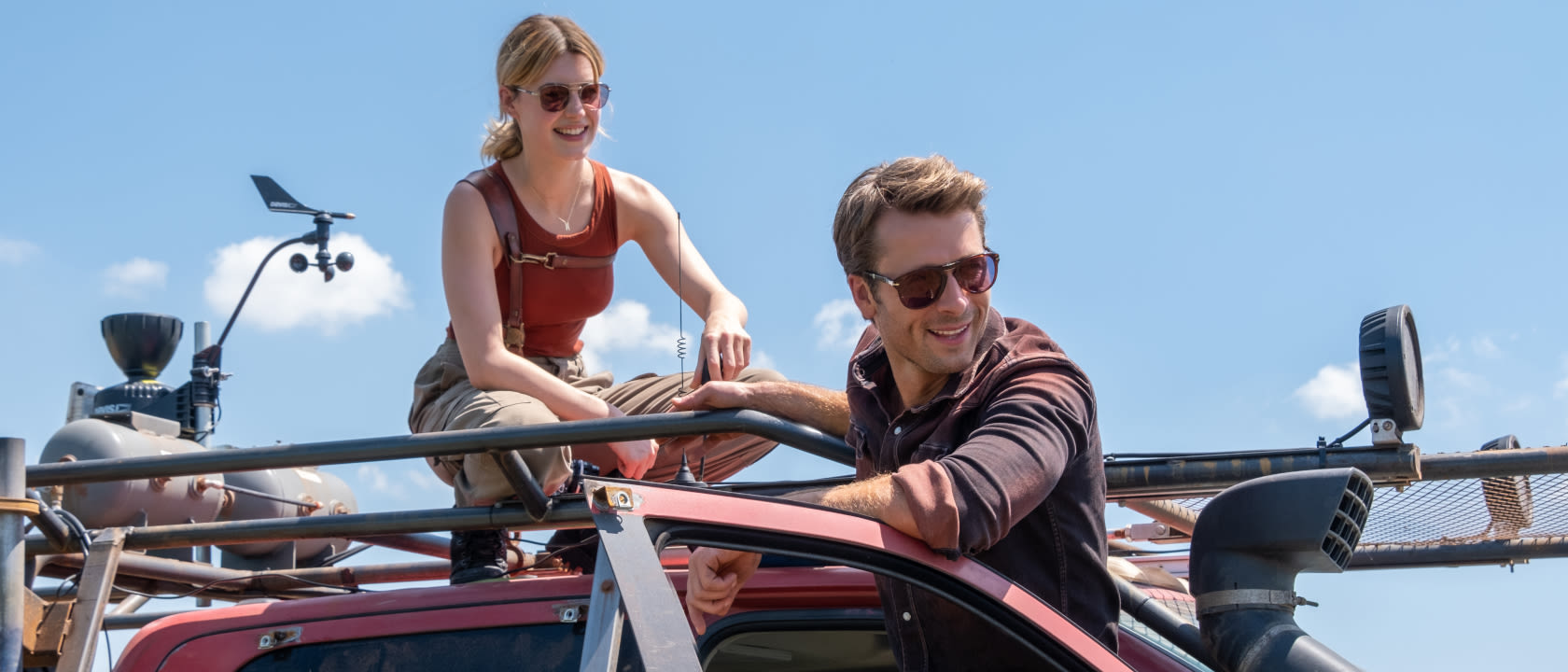 Twisters Review: Glen Powell And Daisy Edgar-Jones Lead A Deep Fried, Barbequed, Hell Of A Good Time...