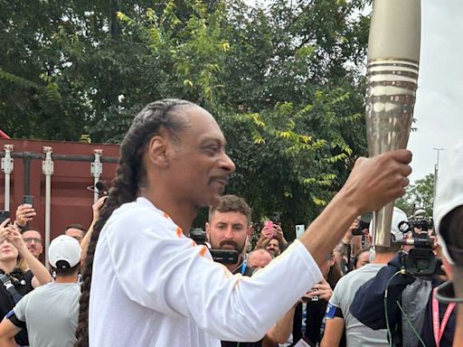 Don’t drop it like it’s hot Snoop Dogg! Rapper in Paris to carry Olympic torch