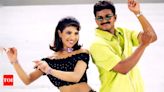 D Imman shares an UNSEEN picture of Vijay and Priyanka Chopra from 'Thamizhan' | Tamil Movie News - Times of India