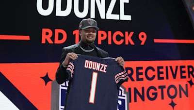 'We got our guy': Chicago Bears' speedy new receiver excites fans, analysts — and new QB