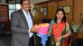 Govind Reddy takes charge as Gadag Deputy Commissioner