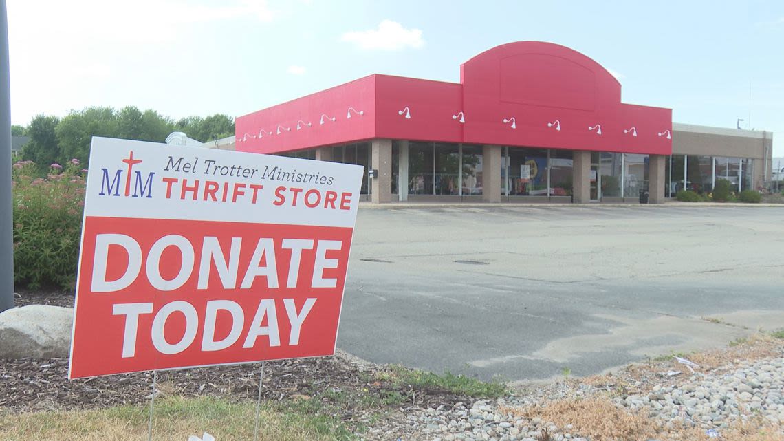 New Mel Trotter thrift store going in on Alpine Ave.