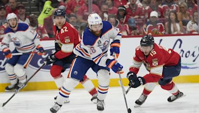 Edmonton Oilers re-sign forward Connor Brown to one-year contract