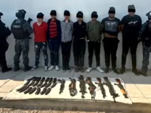 Caen 11 del CJNG en Zacatecas, les aseguraron vehículos y armas; algunos son menores de edad