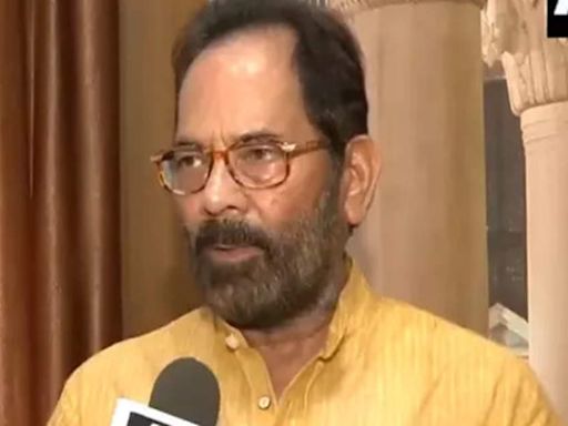 UP govt cleared 'confusion', shouldn't be turned into communal issue: Naqvi on Kanwar Yatra directive