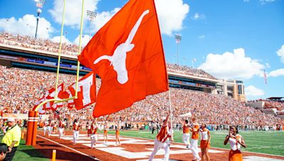 Texas LB David Gbenda Explains Decision to Plant Flag on Michigan's Field