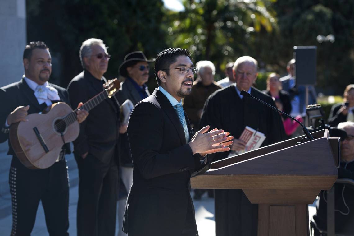 How Kamala Harris helped a California man become the nation’s first undocumented lawyer