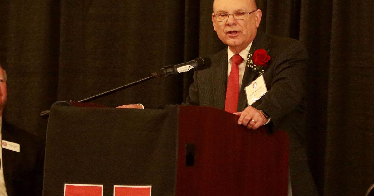 Herb Reinhard inducted into Gulf South Hall of Fame