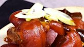 【琉球風味】冲繩炆豬手 Braised pork knuckle in Okinawa style