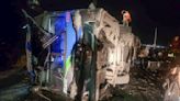 4 people killed and over 30 injured after a bus and a cargo train collide in Peru