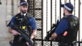 Jefe de policía de Londres pide protección legal para los agentes tras una acusación de asesinato