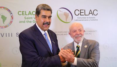 Lula fala com Maduro e defende participação de observadores na eleição na Venezuela