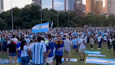 El multitudinario banderazo de los hinchas argentinos en Houston a horas del juego ante Ecuador por los cuartos de la Copa América