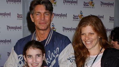 Eric Roberts Says Addiction Led to Him "Losing" Daughter Emma Roberts