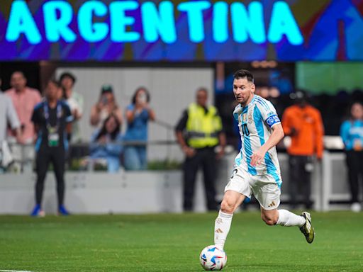 Argentina vs. Ecuador Copa America live updates: Messi in action, sparks 1-0 lead