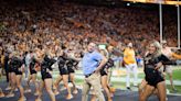 Tennessee Vols’ Dancing “Security Guard” Explains How Viral Performance Came To Be
