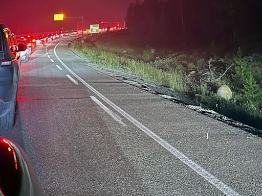 Wildfires near Canada's Jasper National Park prompt evacuation. Fleeing vehicles clog highways