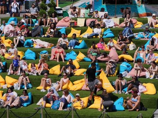 Hottest day of year in UK recorded as temperatures set to break over weekend