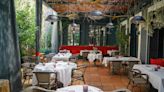 El restaurante francés con un Sol Repsol que presume de una de las terrazas ‘secretas’ más bonitas de Madrid