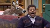 Kenan Thompson Isn't Afraid Of A Wild, Knife-Wielding Deer On 'SNL'