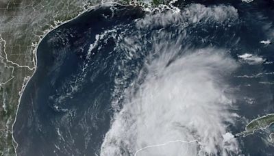 Texas se prepara: tormenta Beryl impactará como huracán este lunes