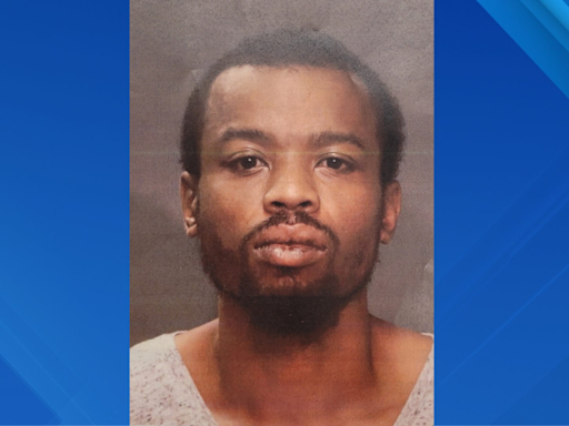 Police seek Kashaan Parks, 39, suspected of using belt to choke, rape woman in Bronx