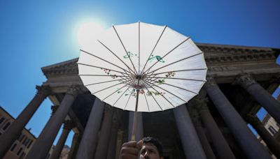 Southern Europe scorched by heat wave as temperatures surpass 40°C