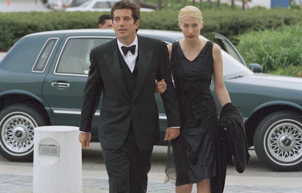 Carolyn Bessette and JFK Jr.: New Book Uncovers the Truth About Their Marriage Before Their Deaths