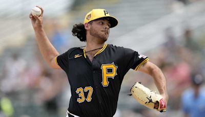 Pirates add Jared Jones, Ryder Ryan, Hunter Stratton to active roster on opening day