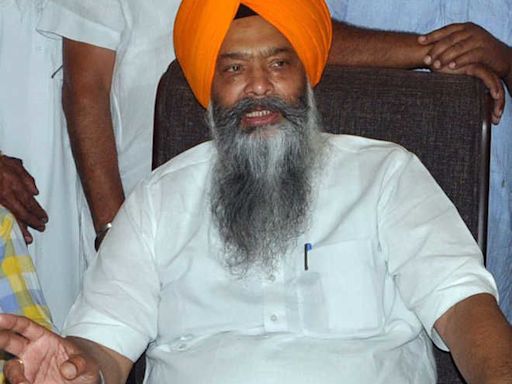 Shiromani Akali Dal expels Prem Singh Chandumajra, Bibi Jagir Kaur and 6 other rebel leaders