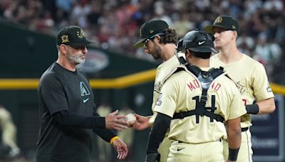 Tempers flare between Tigers and Diamondbacks' dugouts over pitching mound at Chase Field