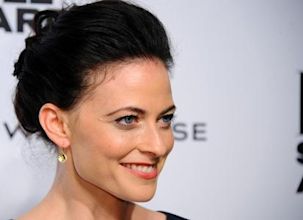 Lara Pulver