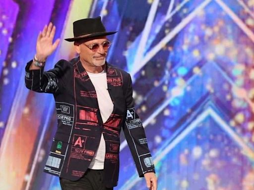 Kill them with kindness: 'AGT’ judge Howie Mandel fires back at hater who criticized his 'grumpy attitude'