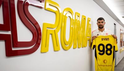 Official: Matthew Ryan joins Roma