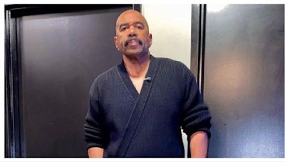 'Now I'm a Deadbeat Dad': Steve Harvey Confronts Woman Claiming He's the Father of Her Teen Daughter In Resurfaced Clip