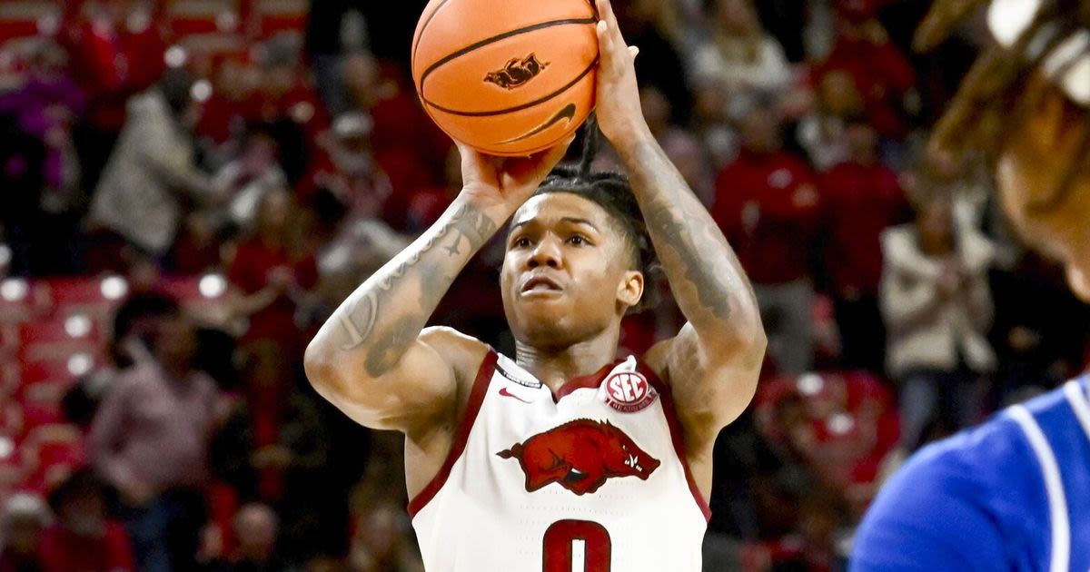 High-scoring Arkansas transfer announces commitment to Gonzaga men