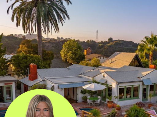 Inside the Homes of Jennifer Aniston