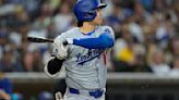 Shohei Ohtani leaves late in Dodgers' win over Padres with back tightness