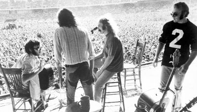 “There’s not one digital piece of machinery... It's just like a vinyl would have been in 1969”: CSNY release live album – and it’s all analogue