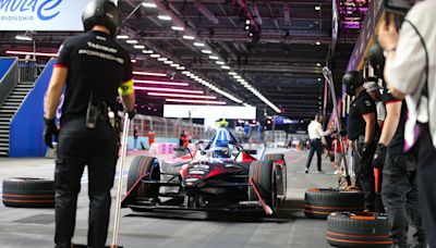 Da Costa: Rowland "a sore loser" after London Formula E collision