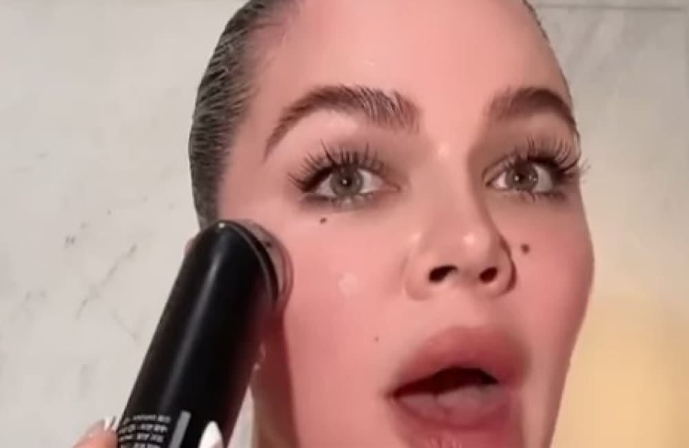 Khloe Kardashian discovers a game-changing handheld tool for her skin