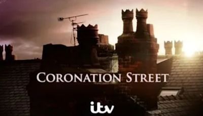 Coronation Street star rushed to hospital for 'last minute surgery'