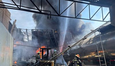 Incendio en una bodega de lubricantes en Jalisco deja 3 lesionados