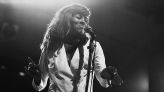 Angela Bassett, Mick Jagger, Oprah Winfrey, Forest Whitaker and More Pay Tribute to Tina Turner: “A Gift That Will Always Be...