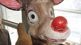 Merriam-Webster Is As Confused By Santa’s Reindeer Names As We Are