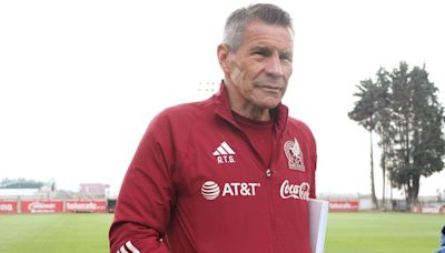 Alfredo Tena, opción para ser auxiliar del 'Vasco' en la Selección