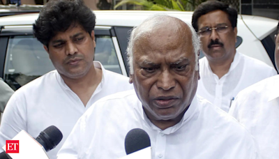 Modi's habit is to lie, mislead people: RS LoP Mallikarjun Kharge after Oppn MP's stage walkout during PM's speech - The Economic Times