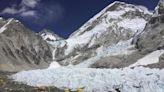 Everest Climbers to Face 'Ballroom of Death'